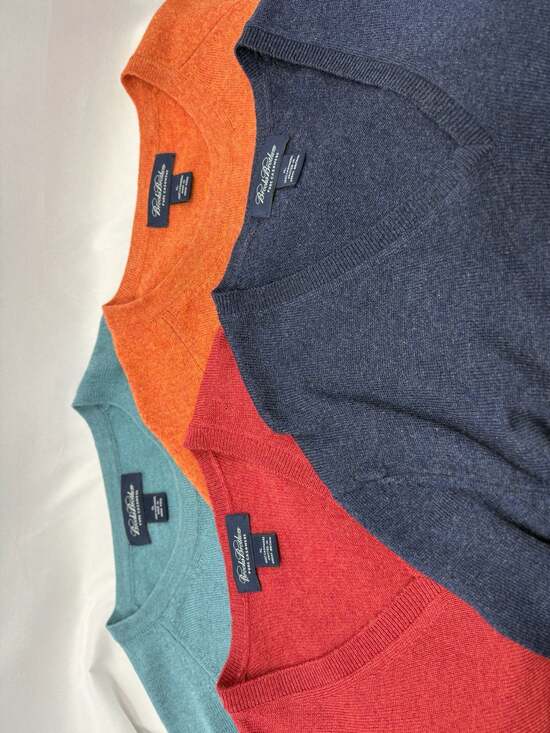 Lot of 4 Brooks Brothers 100% Pure Cashmere Sweaters Mens XL V-Neck & Crewneck - Picture 4 of 16